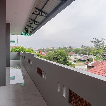 Oyo 470 Green Kno Medan Dış mekan fotoğraf