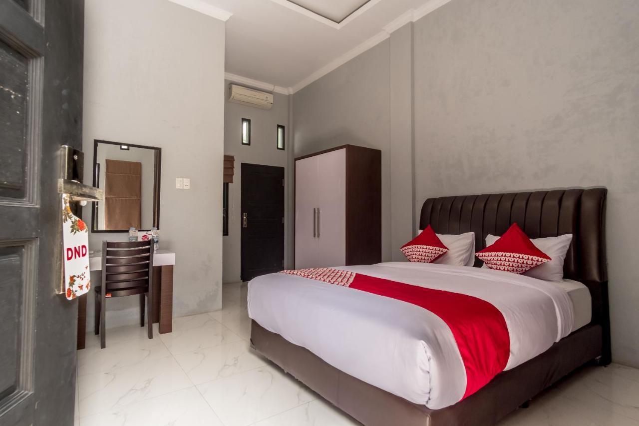 Oyo 470 Green Kno Medan Dış mekan fotoğraf